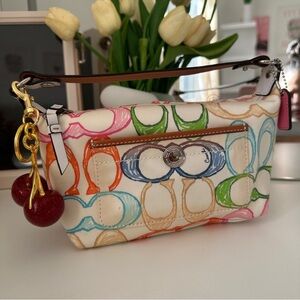Vintage Coach rainbow C mini handheld purse